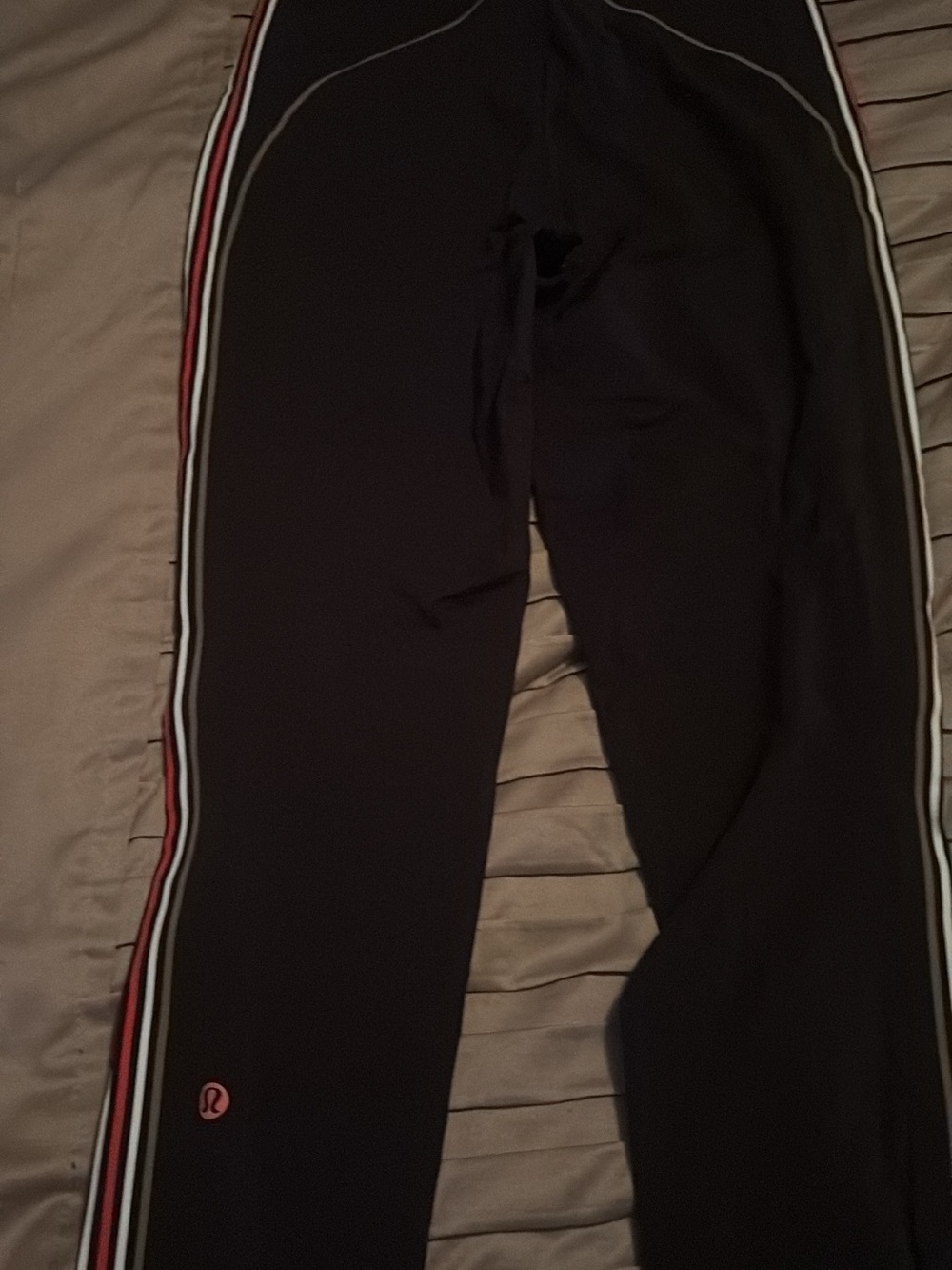 lululemon nulux side stripe high rise right 25”